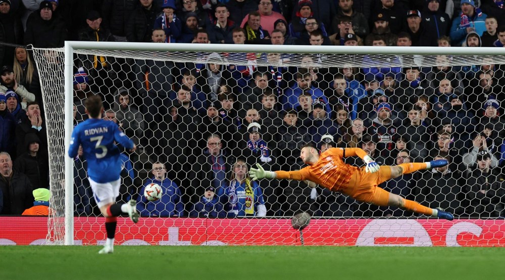 Fenerbahçe Maçındaki "Irkçılık" İddiaları Rangers'ı UEFA Soruşturmasıyla Karşı Karşıya Bıraktı 75 ib4Y2r3evUK zA4RJtPhVQ