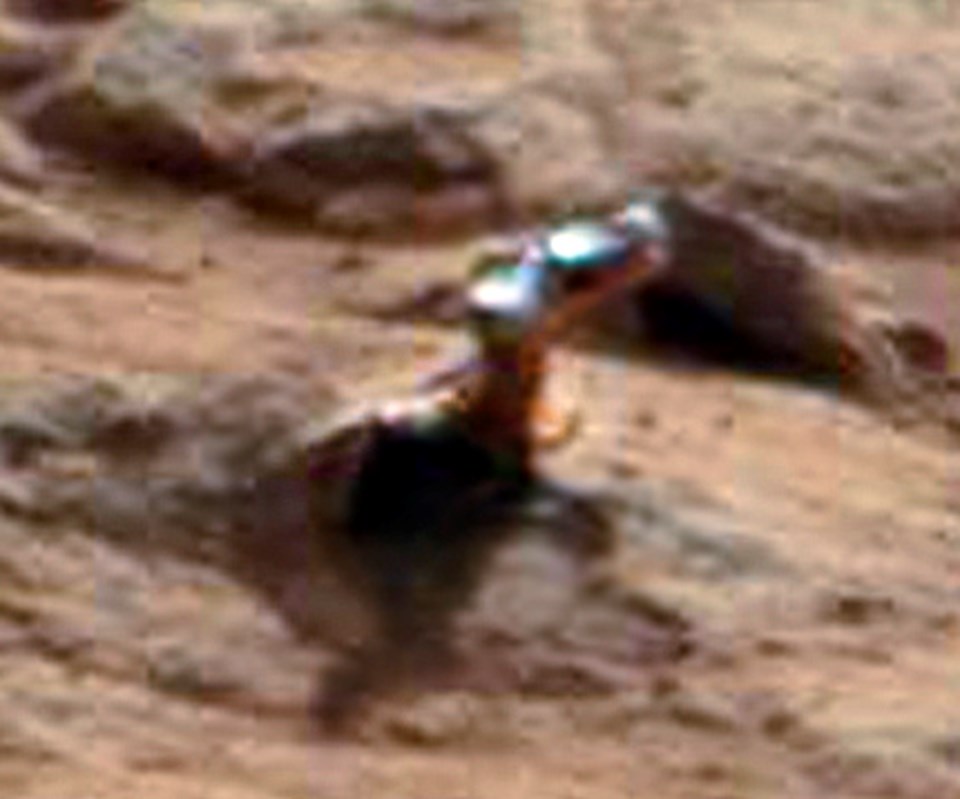 Curiosity Mars'ta 'metal benzeri cisim' keşfetti - 2
