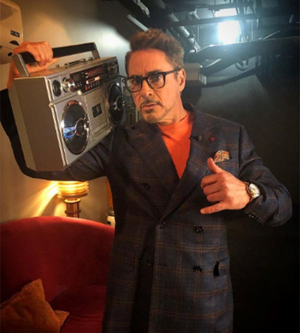 Mert Demir'in Yeni İmajı Sosyal Medyayı Salladı: Değişime Yorum Yağmuru! 197 ib GBYcVV0WDGZsws49L w