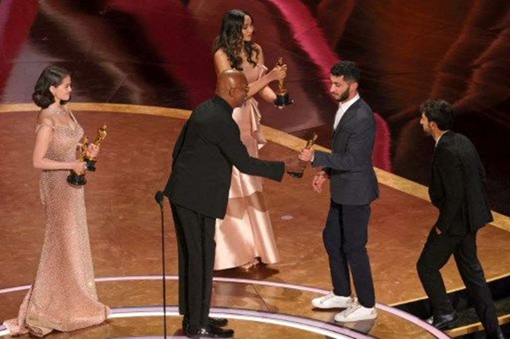 Filistinli ve İsrailli yönetmenin sözleri Oscar gecesine damga vurdu: Ona bakınca kardeşimi görüyorum, ama eşit değiliz - 5