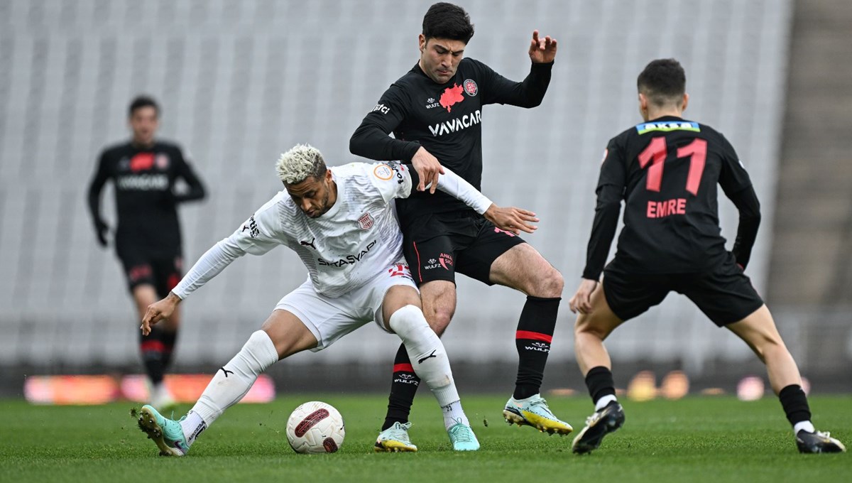 Fatih Karagümrük, Pendikspor karşısında 2 golle kazandı Fatih Karagümrük, Pendikspor karşısında 2 golle kazandı