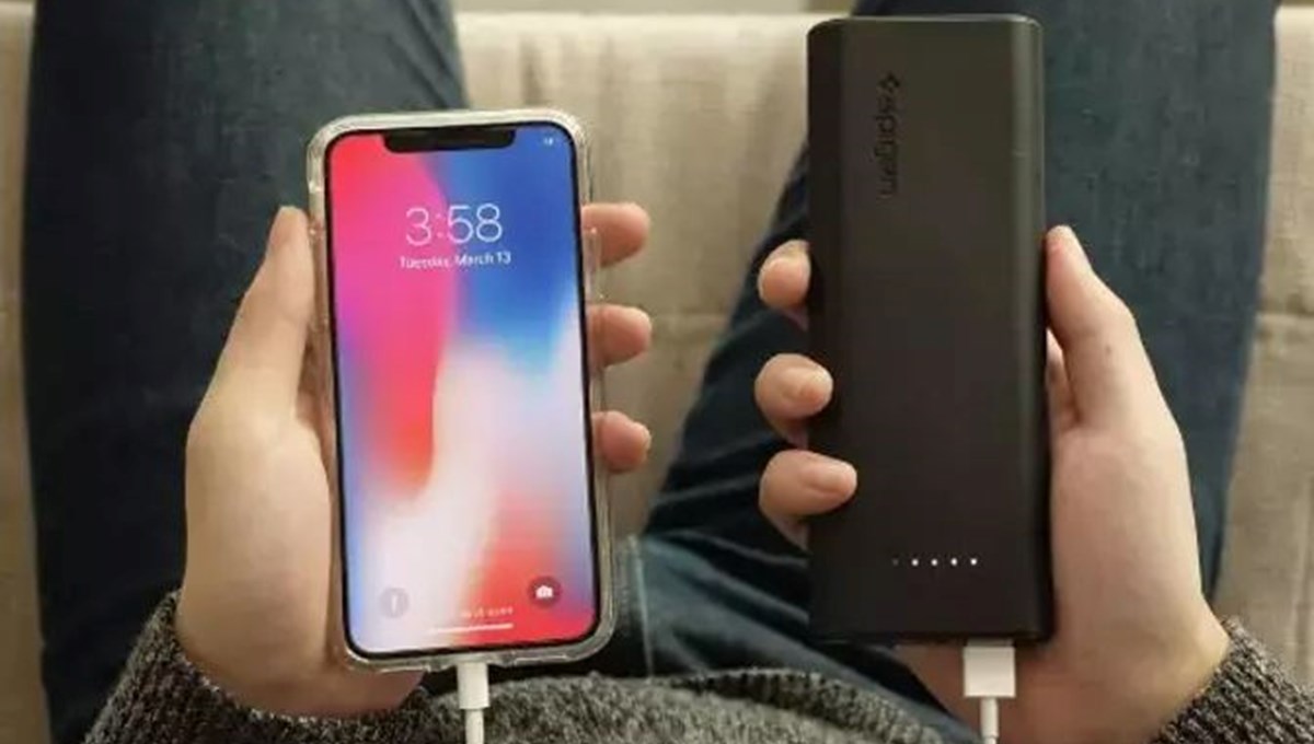 Uçaklarda powerbank önlemi talebi Uçaklarda powerbank önlemi talebi