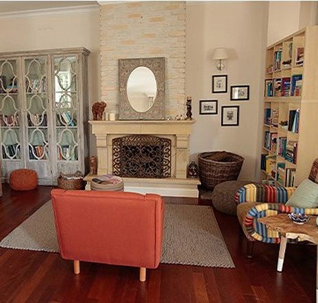 ufak tefek cinayetler dizisinde oya nin