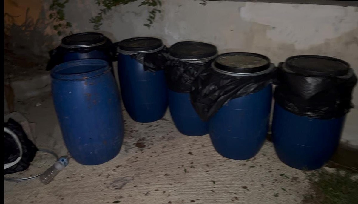 Hatay’da bin 260 litre sahte içki ele geçirildi