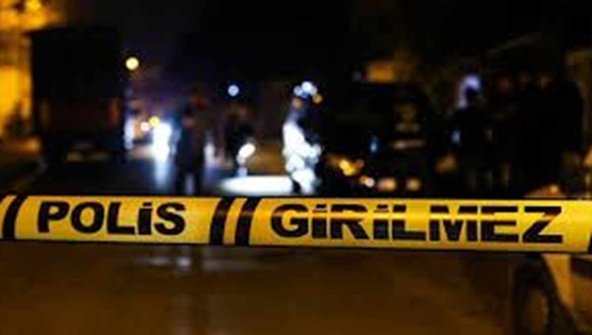 Otomobilin altına bırakılmış 3 adet EYP bulundu