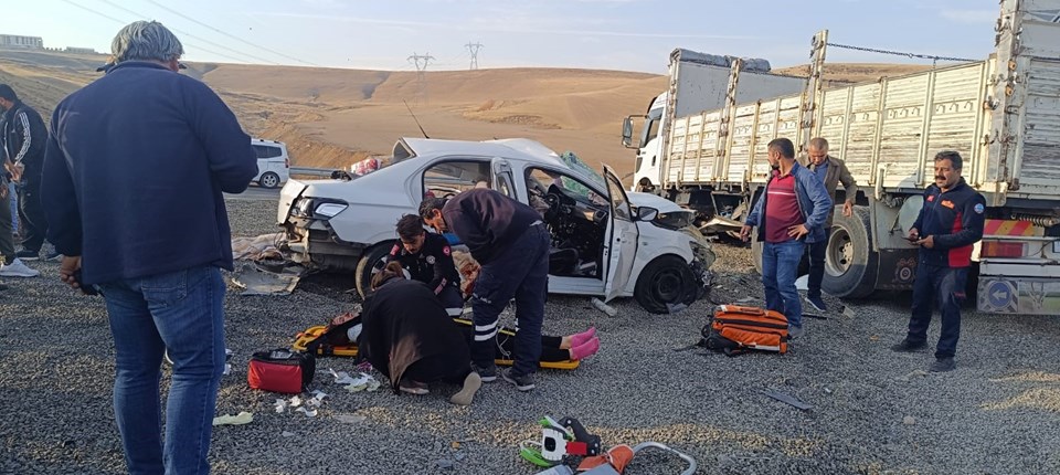 Ağrı’da feci kaza: 2 ölü, 2 yaralı - 1