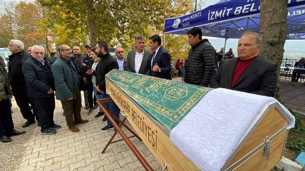 Kemal Kılıçdaroğlu'nun kardeşi son yolculuğuna uğurlandı - 10