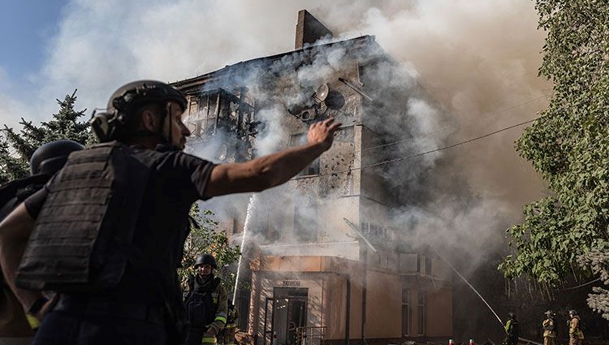 Rus ordusu Kiev'i vurdu: 2 ölü, 13 yaralı