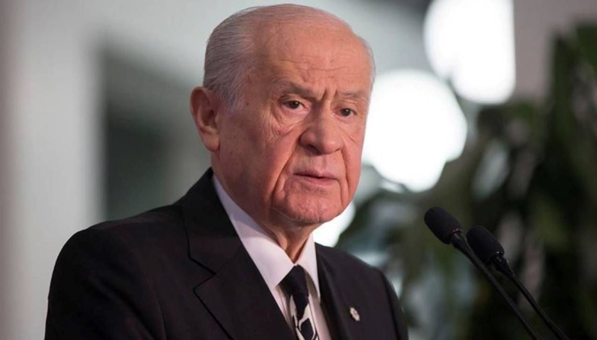 Bahçeli'den Kızılay’a kurban bağışı