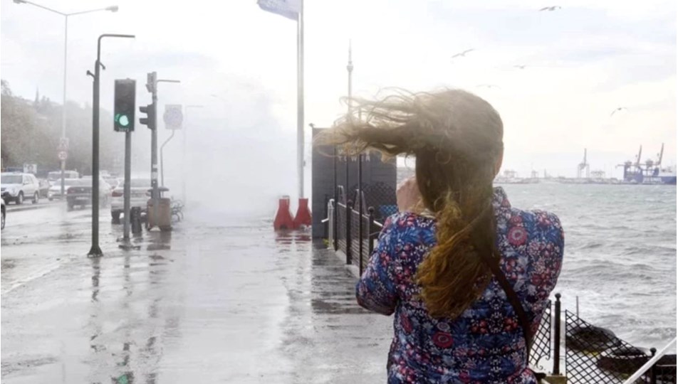 Sıcaklıklar normale dönüyor: Marmara ve Ege'ye kuvvetli rüzgar uyarısı