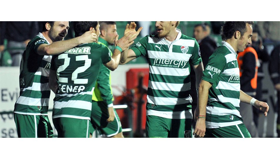 Timsah'tan gol 'Fırtına'sı