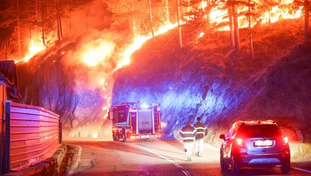Scoppia un incendio nei boschi del nord-ovest d'Italia – Last Minute World News