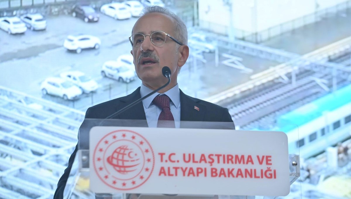 Bakan Uraloğlu: Trenler için yerli ve milli sinyalizasyon sistemi üretilecek Bakan Uraloğlu: Trenler için yerli ve milli sinyalizasyon sistemi üretilecek