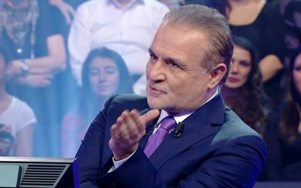 Kenan Işık'tan haber var: Sandalyede oturuyor, vücudunu kontrol ediyor - 3