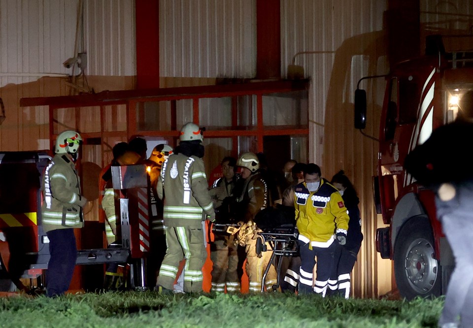 Tuzla'da et üretim tesisinde yangın: 2 kişi hayatını kaybetti - 1