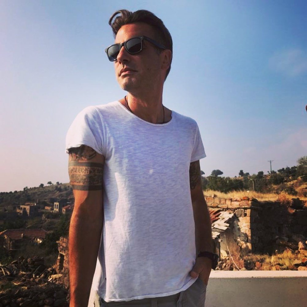 Osman Sınav'a Veda: Oğlunun Yüreklere Dokunan Sözü, "Ağlamayacağım..." 77