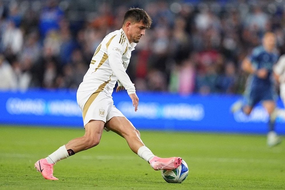 Cengiz Ünder'den ABD'de Gol Sevinci, Mağlubiyet Hüznü! 73