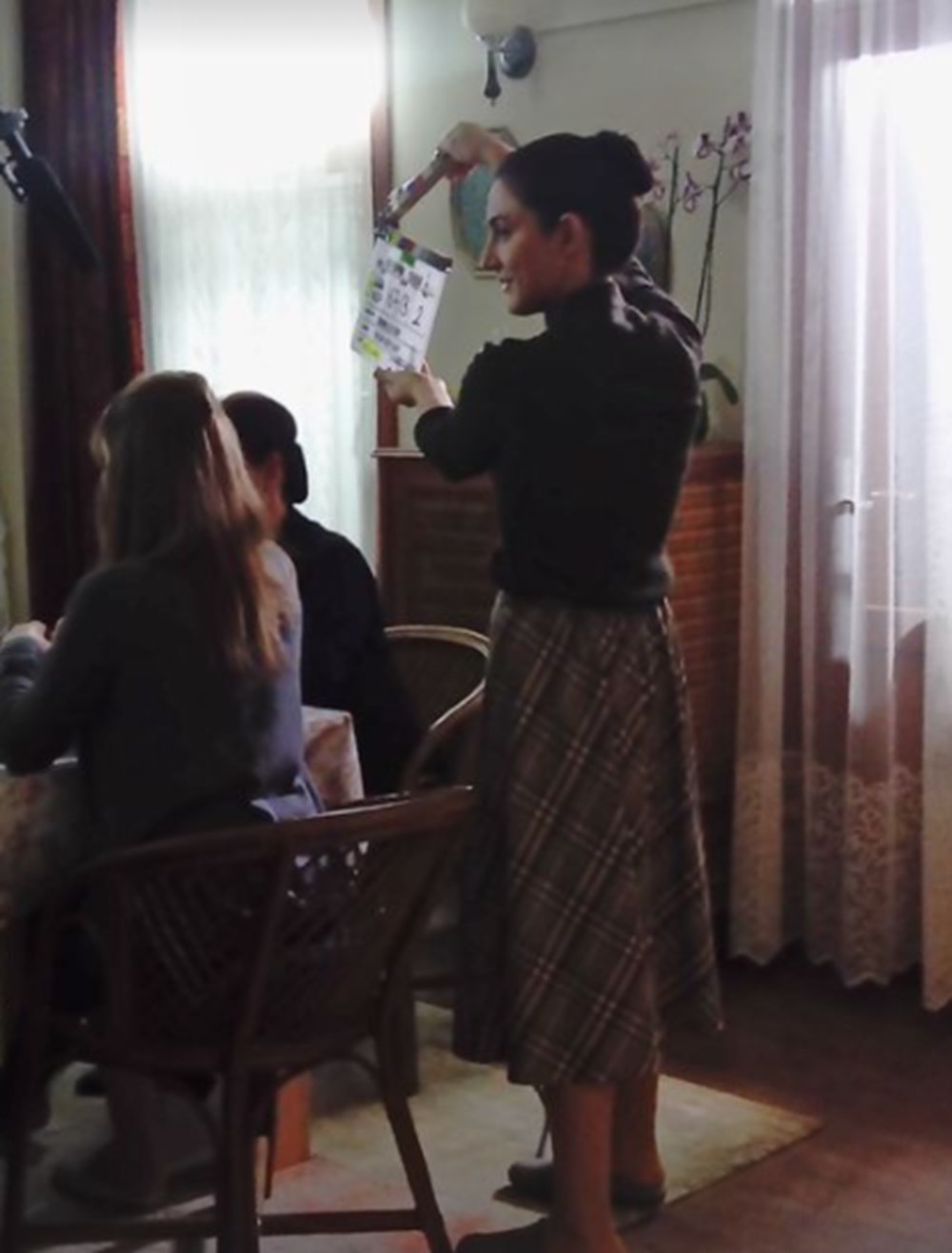 Çukur oyuncularının kamera arkası pozları - 15