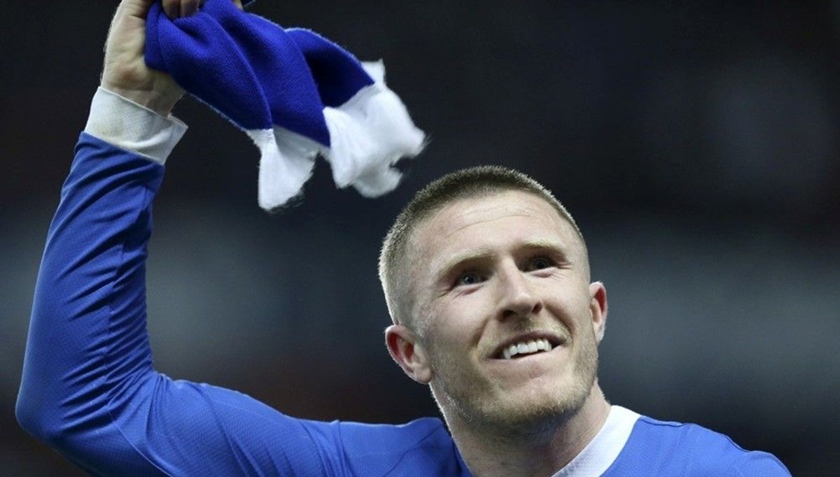 Rangers, Trabzonspor'un gündemindeki John Lundstram'ı ikna etmeye çalışıyor Rangers, Trabzonspor'un gündemindeki John Lundstram'ı ikna etmeye çalışıyor