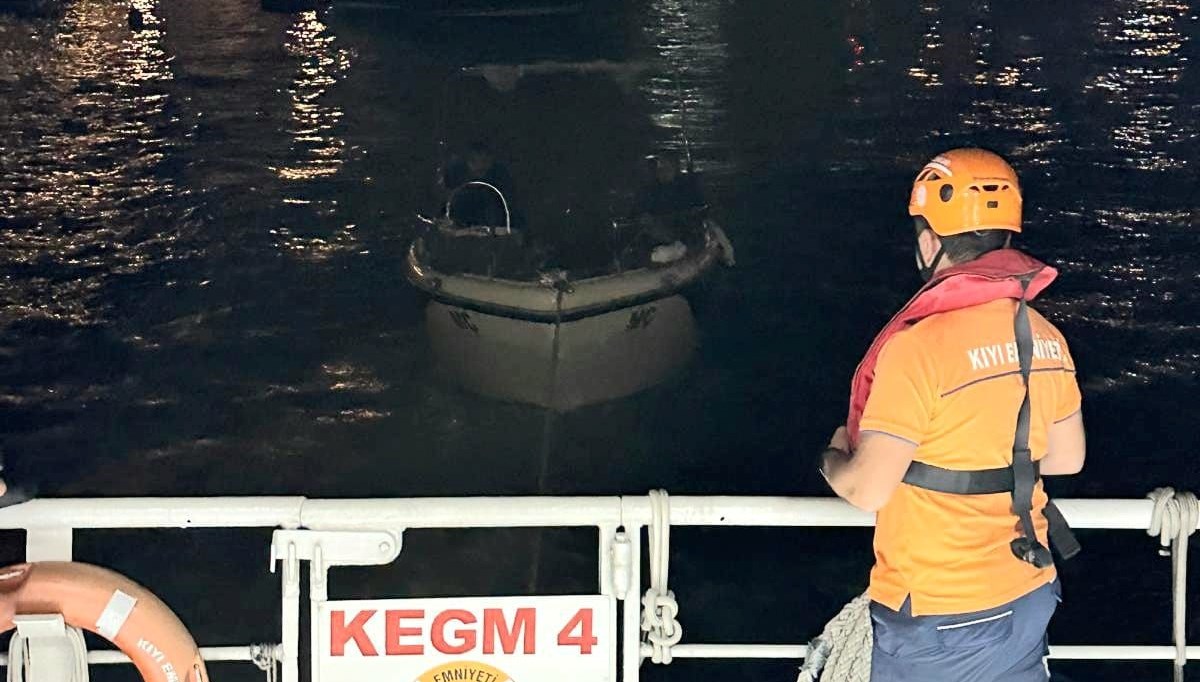 İstanbul Boğazı'nda kurtarma operasyonu