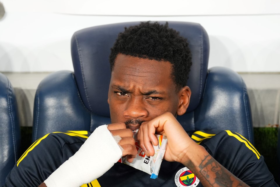 Canlı Anlatım: Fenerbahçe-Stuttgart maçı - 4