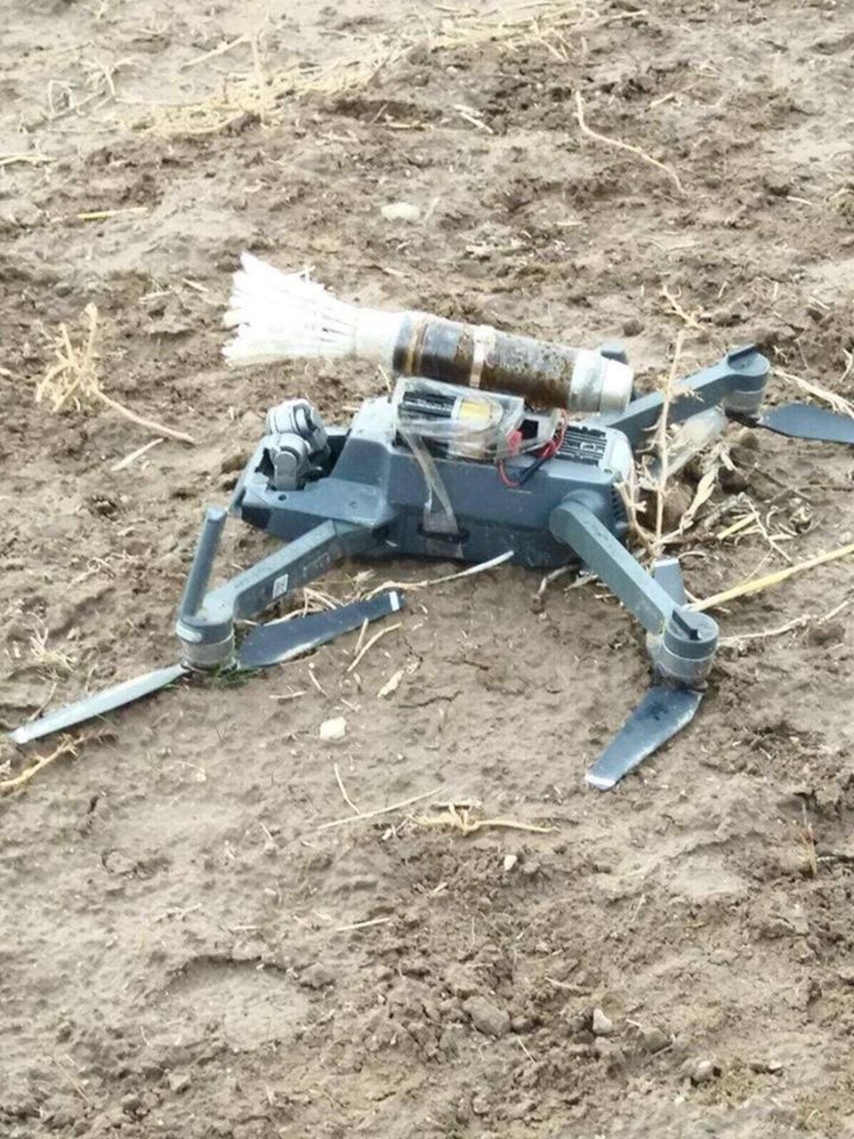 Ağrı'da bombalı PKK drone'u düşürüldü - 1