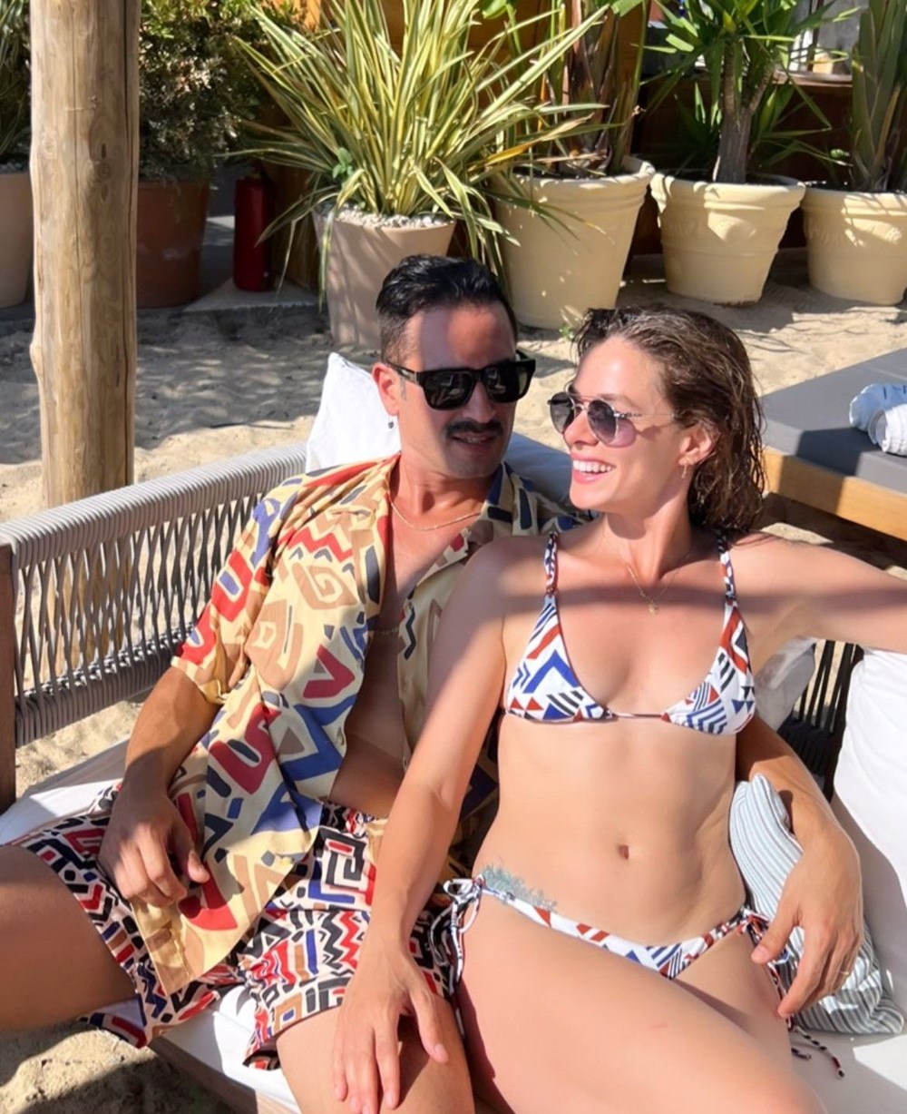 Ünlü isimlerden tatil pozları - 2