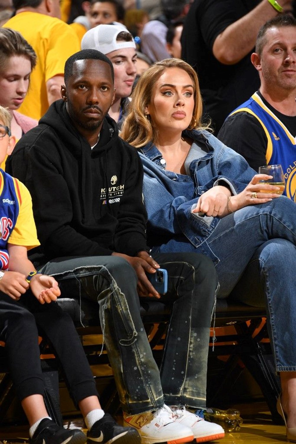 Adele'den sevgilisi Rich Paul'a konserde doğum günü sürprizi - 2