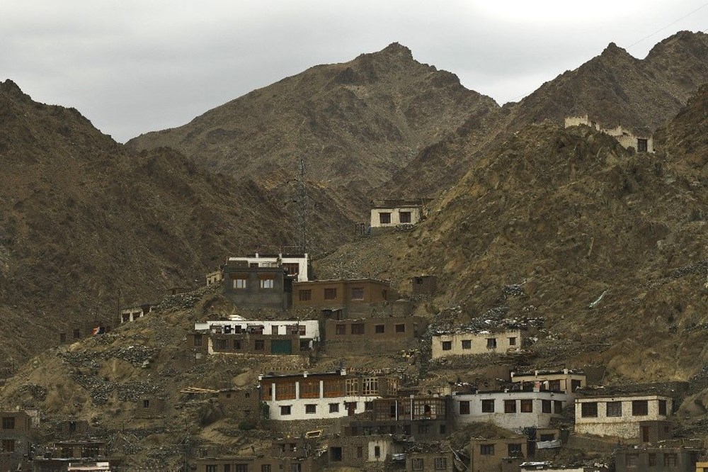 Çin, Himalayalar'da geri adım atıyor - 5