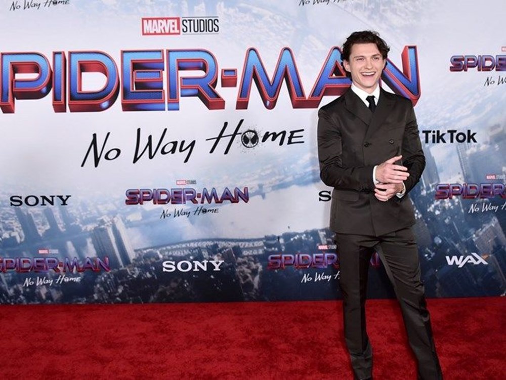 "Örümcek Adam" Tom Holland'ın maaşı bir başka oyuncuya gönderildi - 6