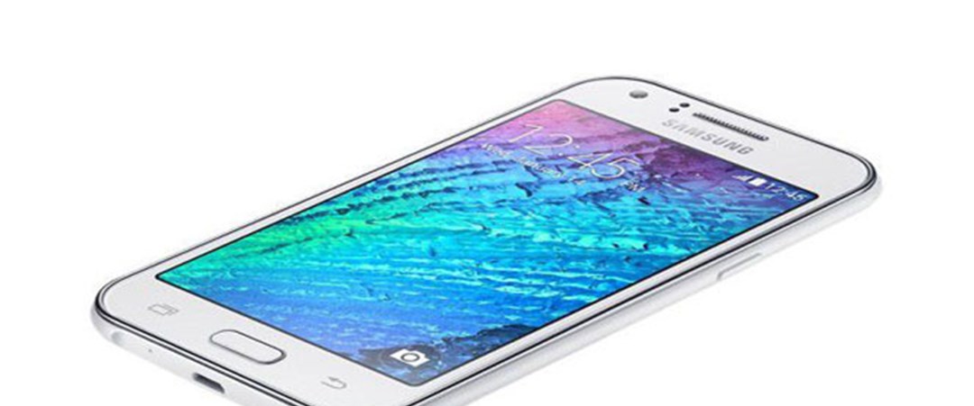 Samsung v 1. Смартфон самсунг галакси j1. Samsung Galaxy j100fn. Samsung Galaxy chat.