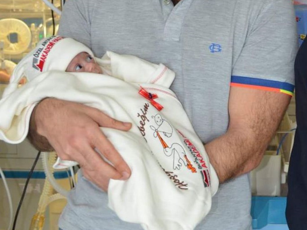 690 gram dogan bebek yogun bakimdan taburcu oldu saglik haberleri ntv