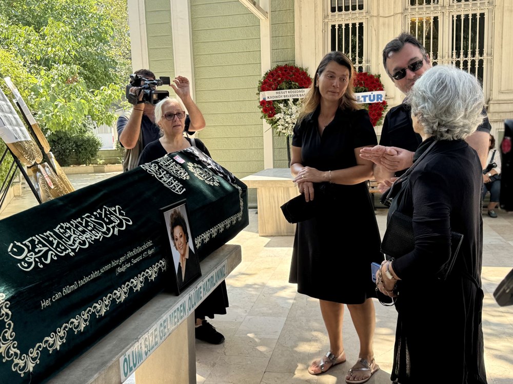 Sevil Üstekin son yolculuğuna uğurlandı