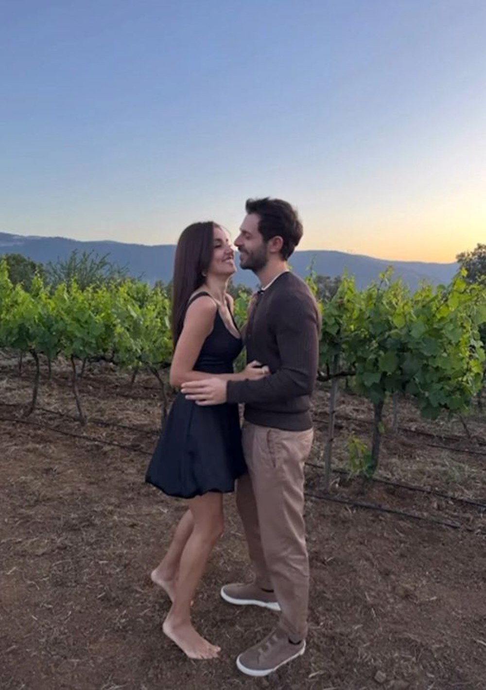 Hakan Sabancı ile Hande Erçel'den ayrılık iddialarına fotoğraflı yanıt - 3