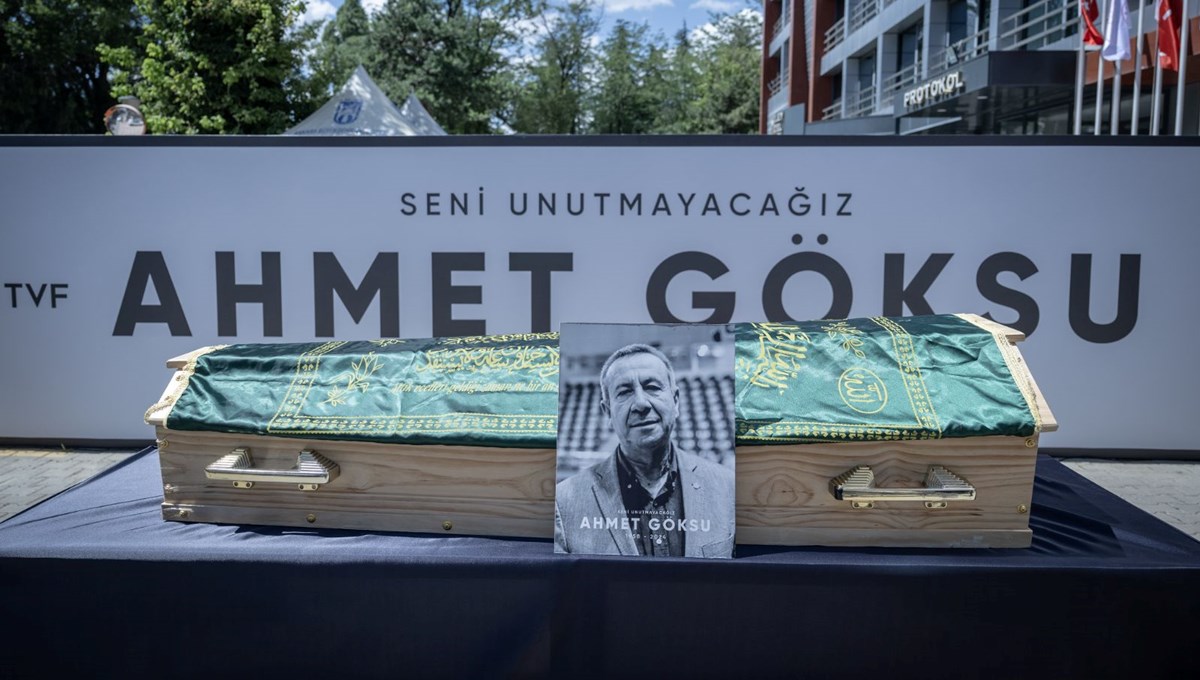 Türkiye Voleybol Federasyonu Asbaşkanı Ahmet Göksu, son yolculuğuna uğurlandı Türkiye Voleybol Federasyonu Asbaşkanı Ahmet Göksu, son yolculuğuna uğurlandı