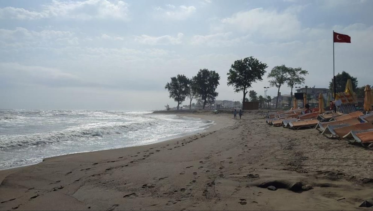 Sakarya’nın üç ilçesinde denize girmek bugün de yasak