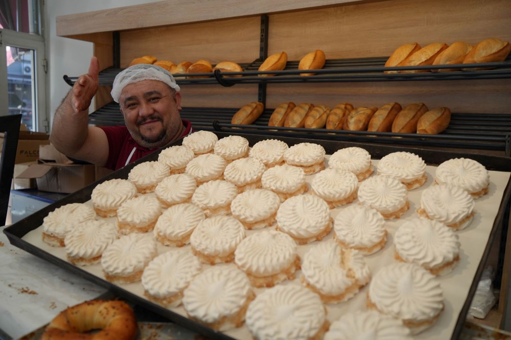 İftar sofralarının sevilen tatlısı: Yumurta akı, şeker ve suyla yapılıyor - 2