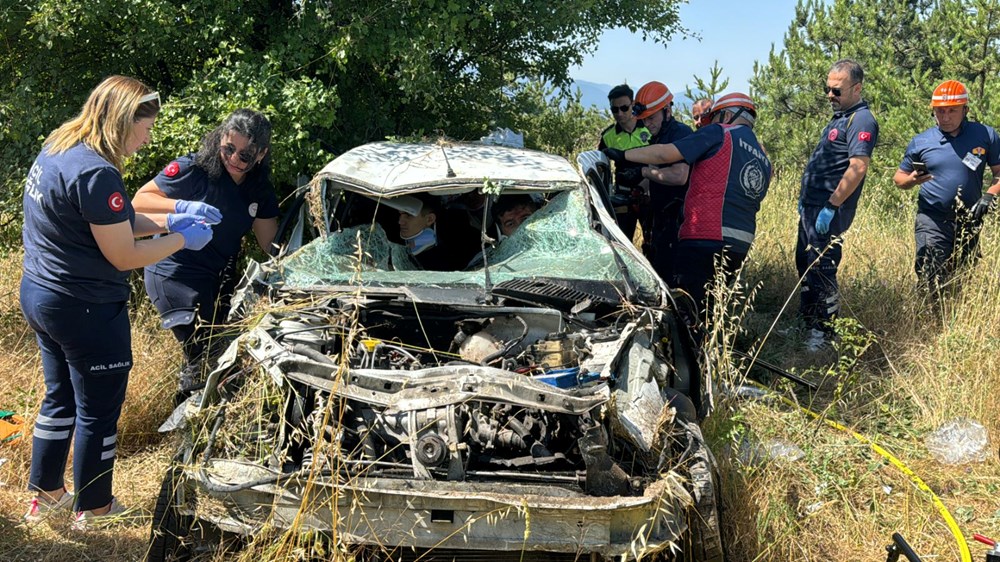 Bayram tatilinin ilk 7 gününde 62 kişi trafik kazasında can verdi - 5