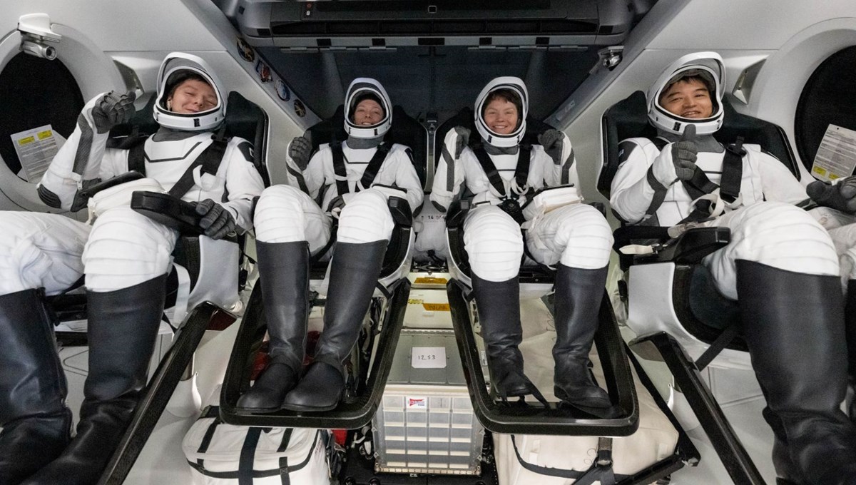 Crew-10 ekibi Dünya'ya döndü