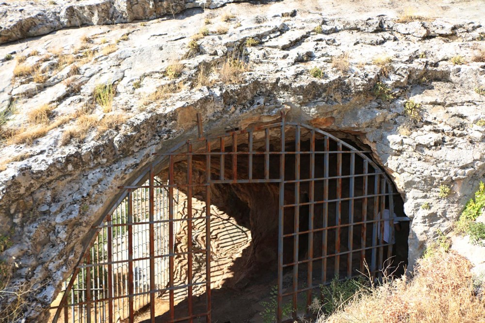 Palanlı Mağarası defineciler tarafından tahrip edildi - 12