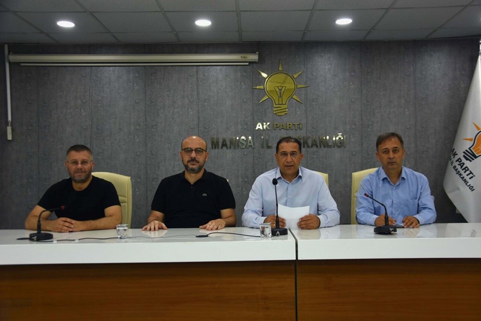 Ferdi Zeyrek'in ölümü sonrası AK Parti'den Manisa kararı - 1