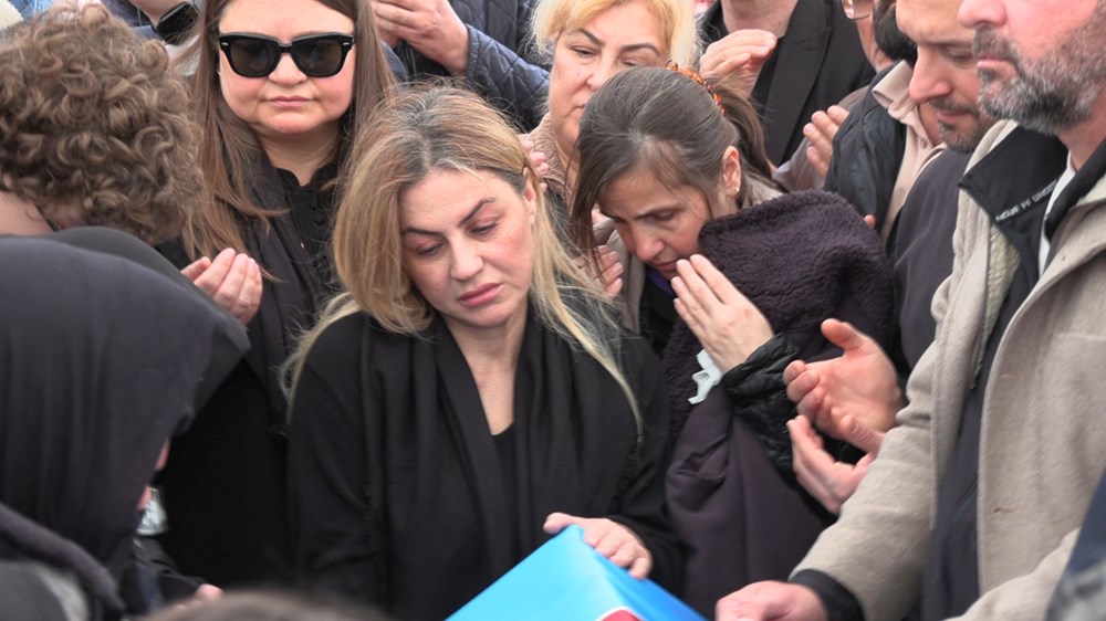 Volkan Konak son yolculuğuna uğurlandı: Vasiyeti yerine getirildi - 4