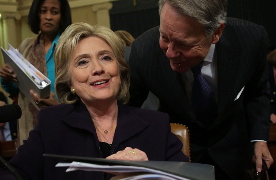 Clinton 11 saat çapraz sorgu sonrası zaferini ilan etti - 2