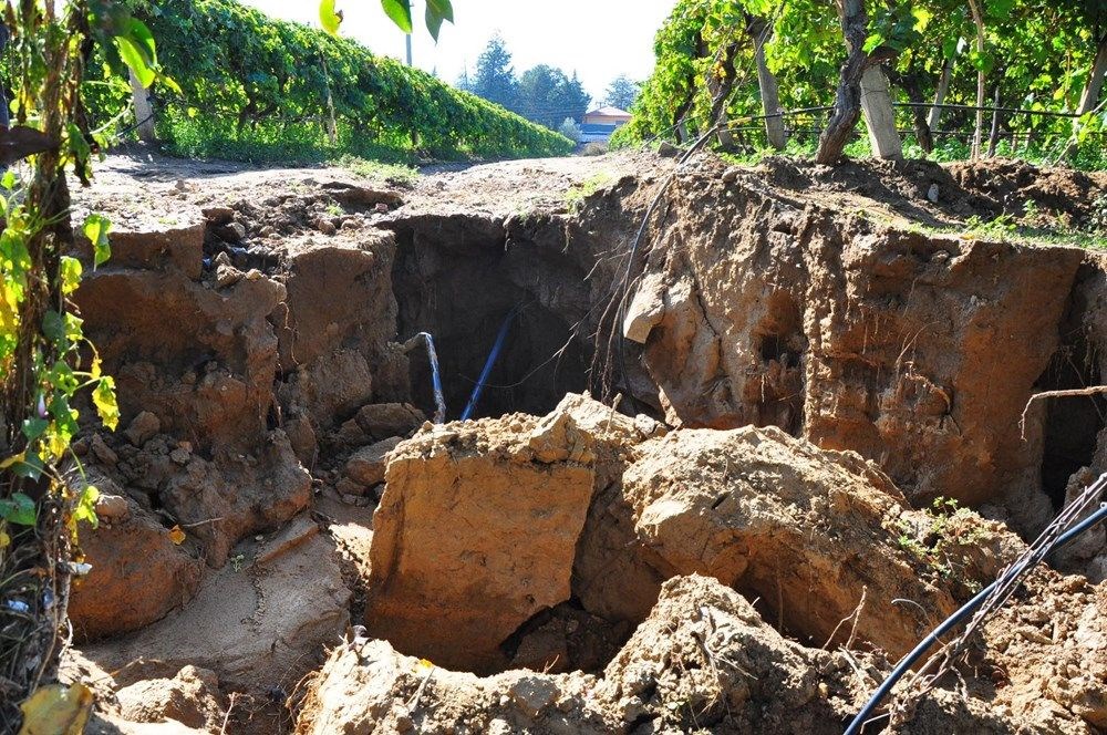 Manisa'da fay hattı üzerindeki yarıklar için inceleme başlatıldı - 13