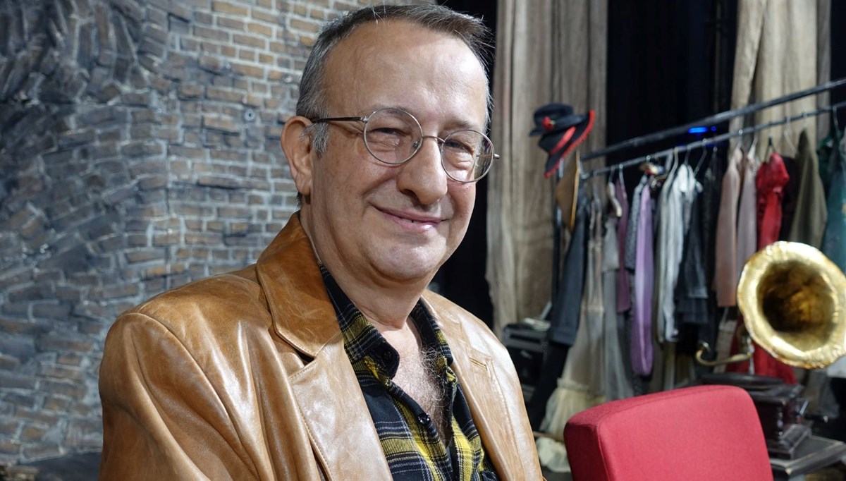 Naşit Özcan vefat etti