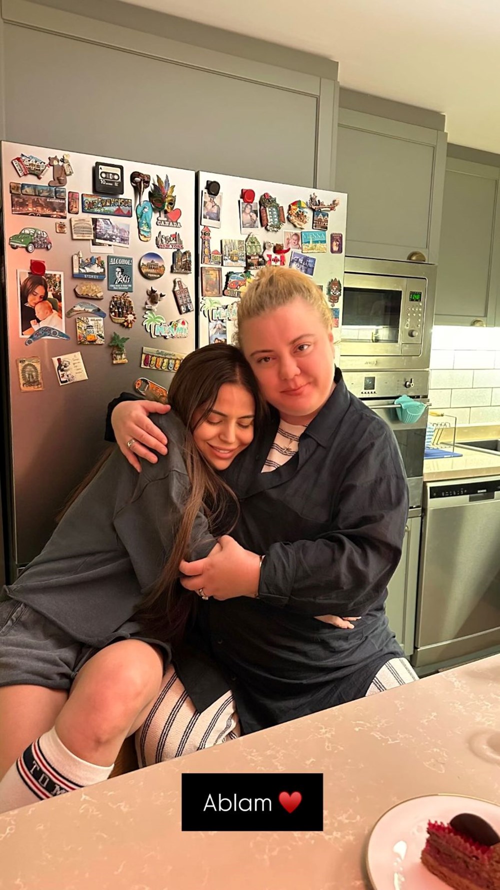 Simge Sağın'ın dinmeyen acısı: Seni çok özlüyorum - 4