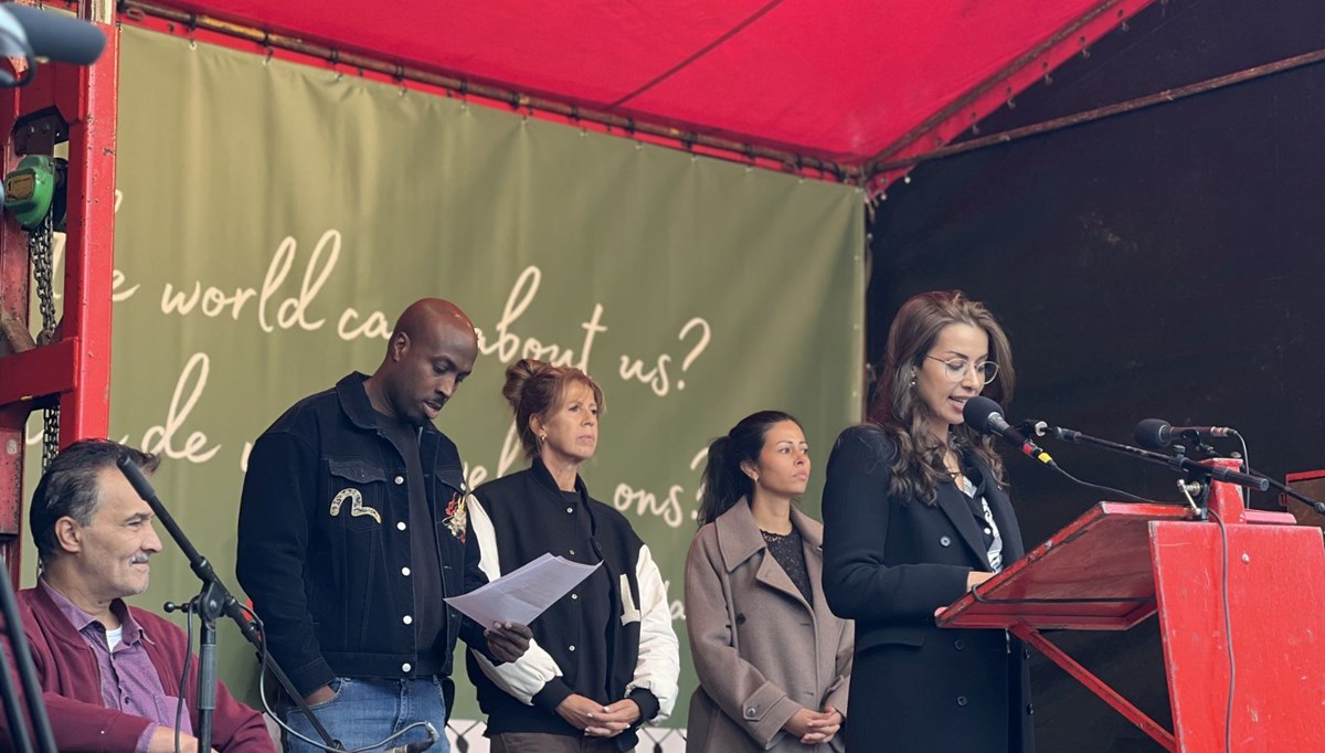 Hollandalı sanatçılar Gazze’deki soykırım hakkında konuştu: Tüm dünya bunu izliyor, kimse bir şey yapmıyor