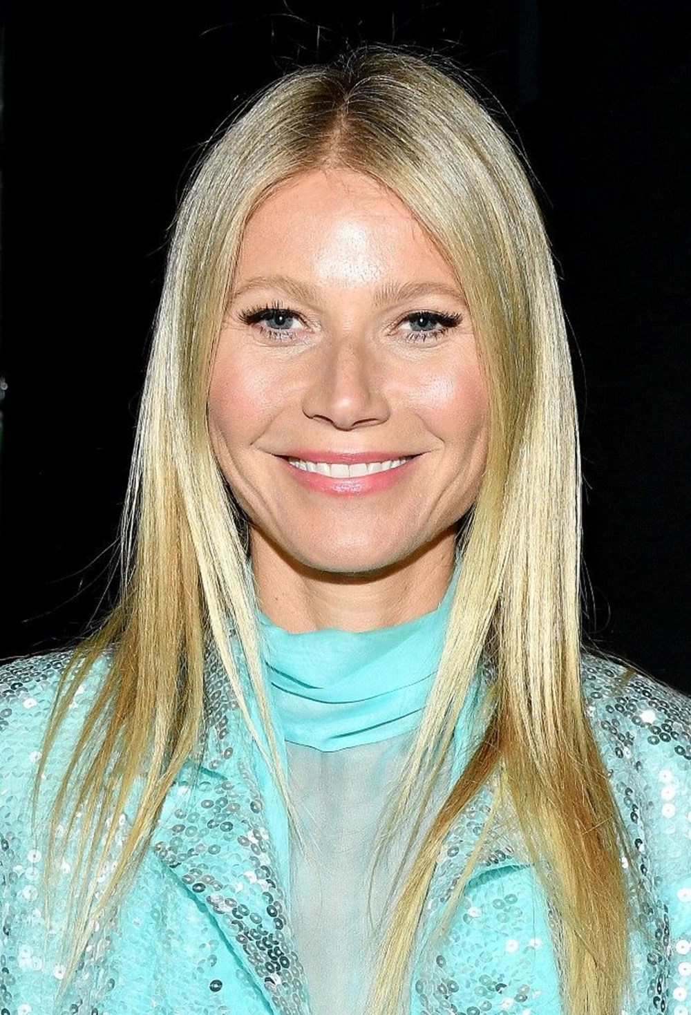 Gwyneth Paltrow 90'larda Brad Pitt'le ikiz gibi görünme nedenini açıkladı - 5