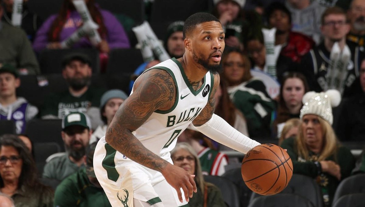 NBA'de Bucks, Lillard'ın son saniye üçlüğüyle Kings'i yıktı