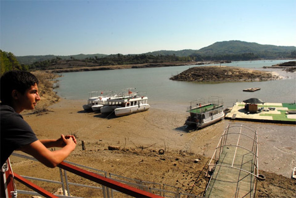 Manavgat baraj gölü kurudu - 1